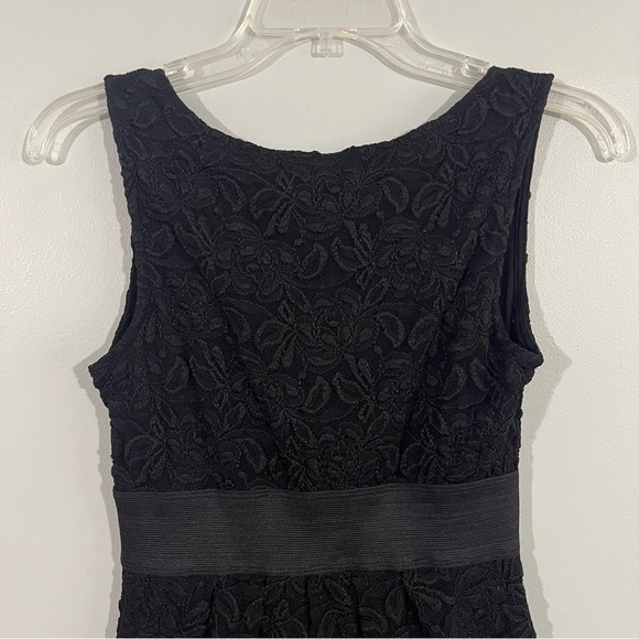 Forever 21 Women’s size S/P black sleeveless mini dress with lace overlay - Picture 5 of 7